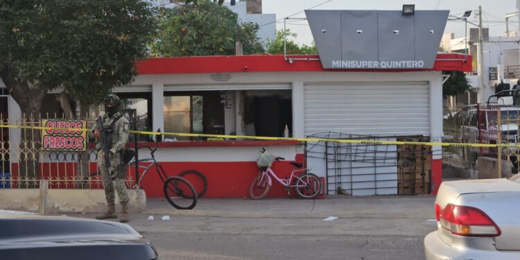 Ataque armado en expendio de cerveza deja un muerto y dos heridos en Culiacán