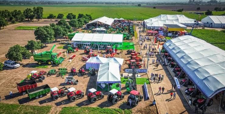 Rocha Moya respalda realización de la Expo Agro Sinaloa 2026 y anuncia apoyo de 12 mdp