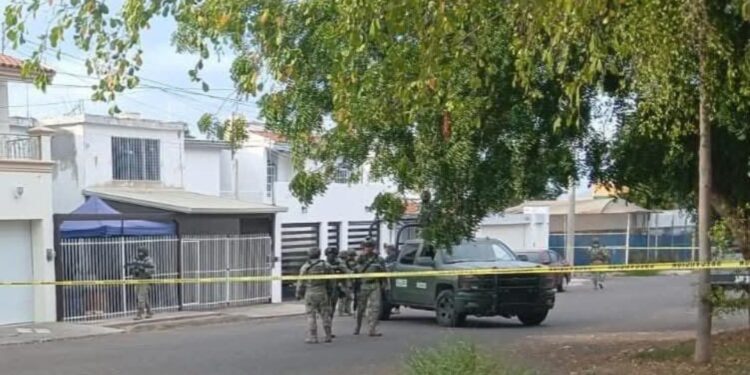 Joven es ultimado a balazos en su casa en la colonia Lomas del Boulevard