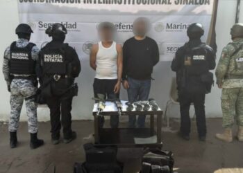 Dos detenidos con fusiles y equipo táctico en Concordia