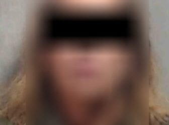 Policías de la SSPyTM aseguran a una mujer por presunto robo en comercio del centro de la ciudad