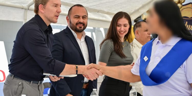 6 mujeres privadas de la libertad del Centro Penitenciario El Castillo, en Mazatlán, culminaron sus estudios de bachillerato