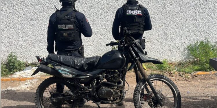 En distintos hechos en Culiacán, el Grupo Interinstitucional asegura dos vehículos