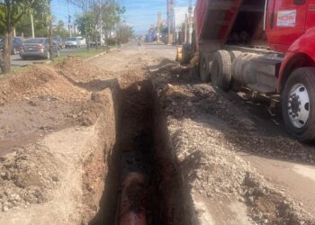 Continúa JAPAC con la sustitución de redes de drenaje