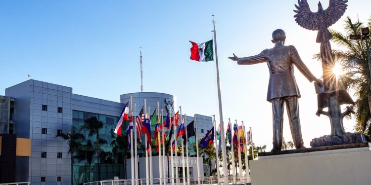 Con la cobertura universal, la UAS garantiza ficha a todos sus aspirantes para el ciclo 2026-2027; se hace un llamado para evitar fraudes y atender únicamente información oficial