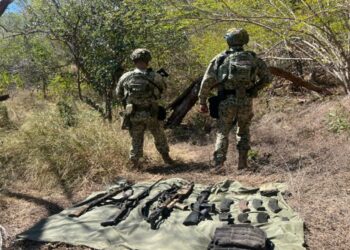 Guardia Nacional y Ejército Mexicano aseguraron armamento en Sinaloa