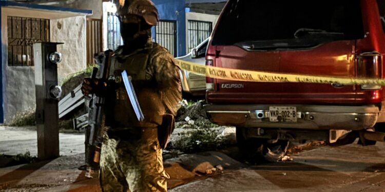 Joven pierde la vida en un ataque armado en el fraccionamiento Vinogramas