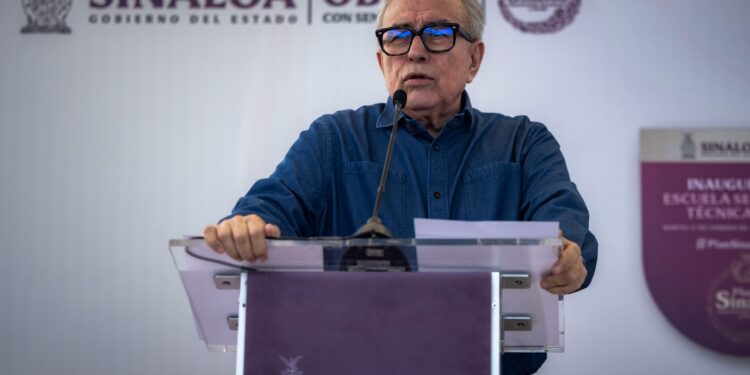 El Carnaval de Mazatlán representa la magnitud de lo que somos los sinaloenses: Rocha Moya