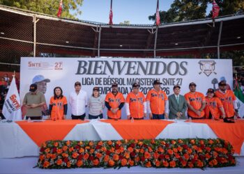 Inauguran Liga de Béisbol Magisterial SNTE 27 y anuncian rehabilitación total de su unidad deportiva