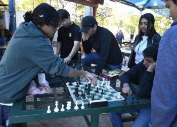 ¡Jaque mate al aburrimiento! La UAS convoca al 4.º Concurso Estatal de Ajedrez para estudiantes de bachillerato, impulsando el talento estratégico
