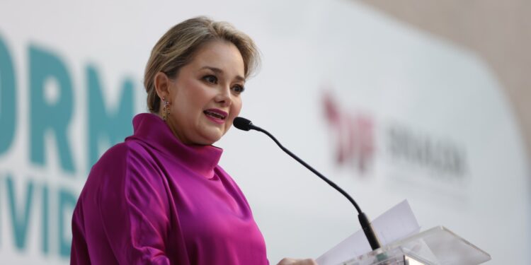 En el DIF, las y los sinaloenses encuentran una mano cercana y solidaria, sostiene Yeraldine Bonilla, en la presentación del Tercer Informe de Actividades de la institución