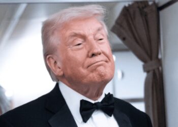 Donald Trump afirmó que Sheinbaum frenó envío de petróleo a Cuba