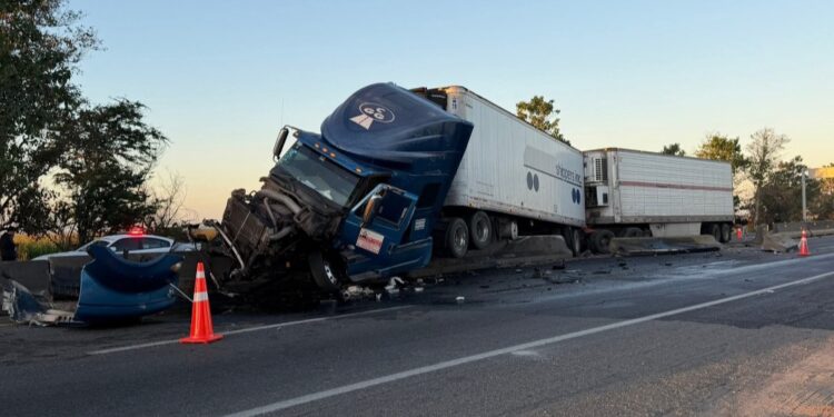 Fatal accidente en la Autopista Benito Juárez: un hombre perdió la vida