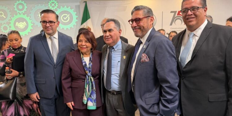 Participan el Rector Jesús Madueña y directores de Facultades de Derecho de la UAS, en la Firma del Convenio Marco entre el Tribunal de Disciplina Judicial y la ANUIES