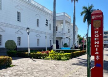 Ayuntamiento de Culiacán habilita WhatsApp para retirar cacharros; se anuncia reforzamiento de fumigación por aumento de mosquitos