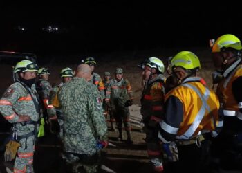 Con trabajos ininterrumpidos avanzan en la búsqueda de los mineros atrapados