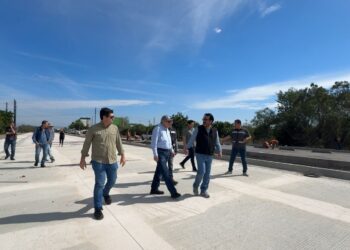 La pavimentación de calles son obras significativas, ayudan a cambiar el entorno a la población: Gámez Mendívil