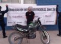 El Grupo Interinstitucional detiene a un individuo en Culiacán, que viajaba en motocicleta con reporte de robo