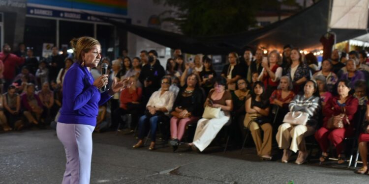 Intensa agenda de Tere Guerra con mujeres de sectores populares en el marco del Día Internacional de la Mujer