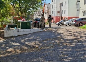 Asesinan a balazos a tres hombres en Infonavit Cañadas