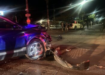 Un fuerte choque entre patrulla de la SEDENA y camioneta en Culiacán deja un herido