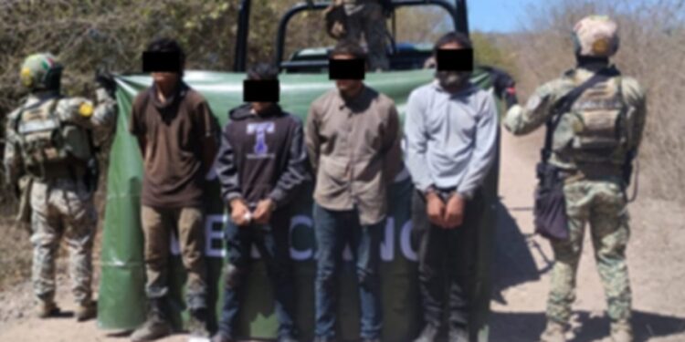 Cuatro civiles fueron detenidos por el Grupo Interinstitucional; se aseguran armas y municiones en Elota