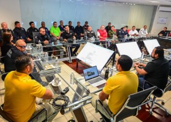 Funcionarios de seguridad del estado y municipios, reciben capacitación para coordinar operación de helicópteros , en Semana Santa