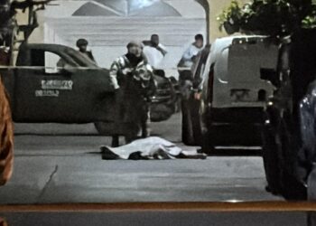 Ejecutan a un hombre en fraccionamiento Villa Satélite