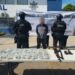 En la Cofradía de Navolato, el Grupo Interinstitucional detuvo a un civil; llevaba un fusil, cargadores, municiones, una granada y equipo táctico