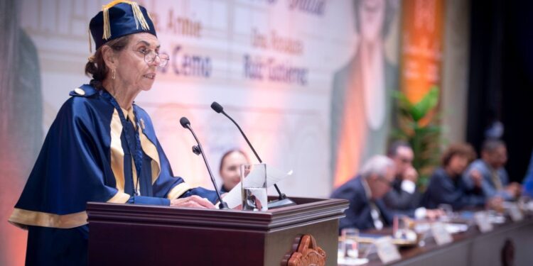 La UAS entrega el Doctorado Honoris Causa a las doctoras Annie Pardo Cemo, mamá de Claudia Sheinbaum y Rosaura Ruiz Gutiérrez