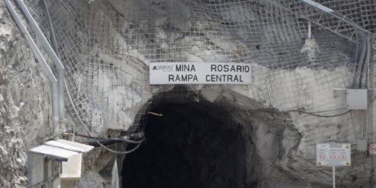 Rosario: cuatro mineros estarían a más de 300 metros; hoy refuerzan operativo de rescate: PC