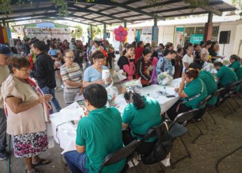Jornadas del DIF Culiacán otorgan más de mil servicios en beneficio de las familias de La Costera