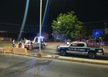 Accidente vehicular en el bulevar Enrique Félix Castro deja solo daños materiales