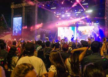 ¡Culiacán en fiesta total! Conciertos y rifa de autos desatan euforia en la “Flash Night Run”