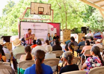 Alcalde de Badiraguato garantiza harimasa para todas las familias de Cortijos de Guaténipa que no estaban en la lista del padrón