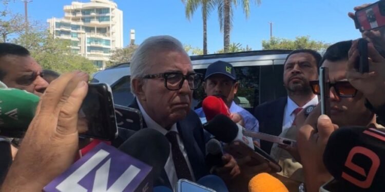 Rocha Moya: “Respeto decisiones de partidos rumbo a 2027” tras destape del PRI y PVEM