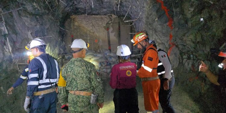 Más de 350 elementos trabajan en la estabilización de la mina Santa Fe para garantizar seguridad en labores de rescate de los tres mineros