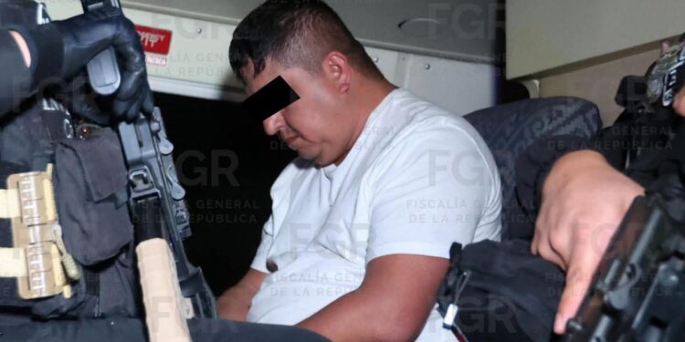 FGR integra indagatoria por delitos de violación a la Ley Federal de Armas de Fuego y Explosivos en contra de Audias “N”