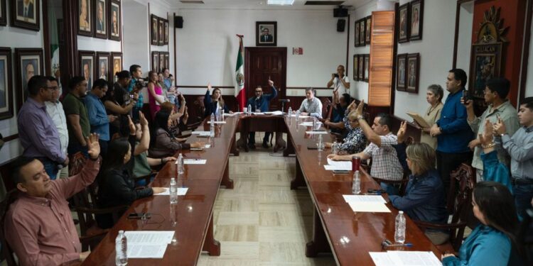En sesión ordinaria de Cabildo, aprueban el proceso de plebiscito para nombrar a las y los síndicos municipales para el periodo 2026-2029