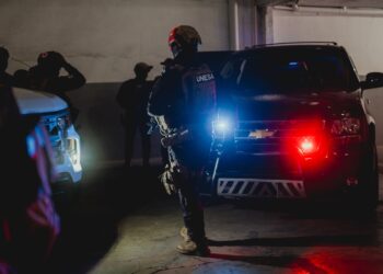 Policias Estatales detienen a sujeto armado en Las Quintas