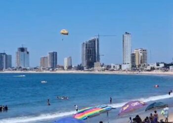 Prevén incremento en oleaje por mar de fondo en costas de Sinaloa desde este jueves