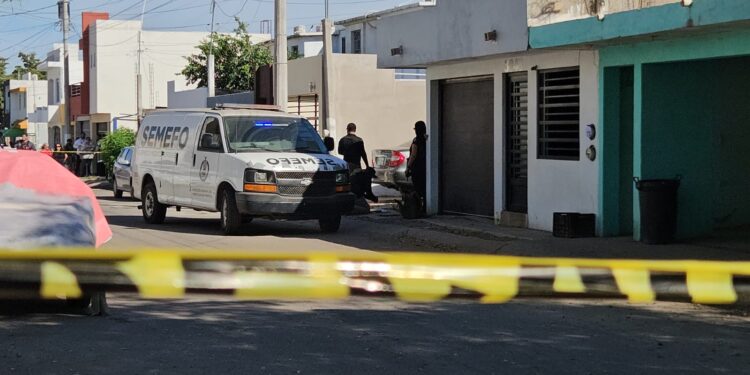 Cinco homicidios, un vehículo robado y dos personas privadas de la libertad se registraron ayer en Sinaloa