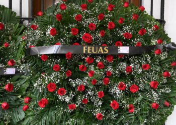 Reivindica la UAS la memoria de sus mártires, María Isabel Landeros y Juan de Dios Quiñónez, como pilar de la autonomía y la educación pública