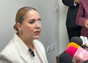 No tengo miedo, vuelvo entusiasmada: Elizabeth Montoya regresa al Congreso tras atentado