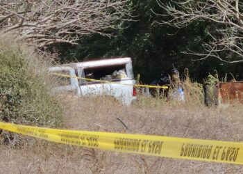 Encuentran cuerpo en fosa clandestina en Aguaruto