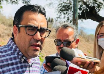 Alcalde de Culiacán respalda a síndicos y comisarios ante iniciativa de coordinador de PVEM para quitarles remuneración