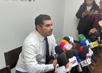 Rodolfo Valenzuela no respalda propuesta de su facción PVEM para eliminar sueldos a síndicos y comisarios