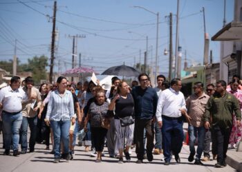 Alcalde de Culiacán entrega calle 236 en Culiacancito; inversión supera los 4.6 millones de pesos