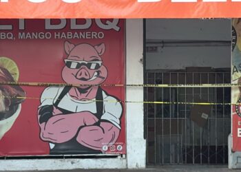 Asaltan negocio de carnitas y dejan a un hombre gravemente herido la colonia Emiliano Zapata