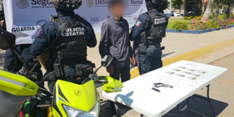 Grupo Interinstitucional detiene en Culiacán a un menor de edad armado